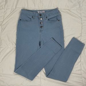 No Boundries Juniors’ High-Rise Skinny Jean Size5